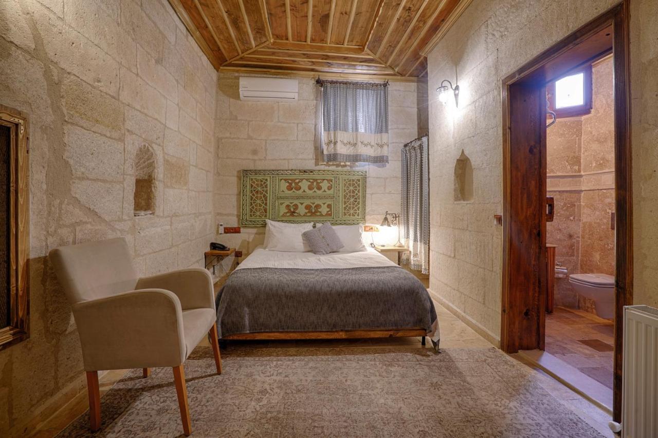Henna Hotel-adults Only 2*