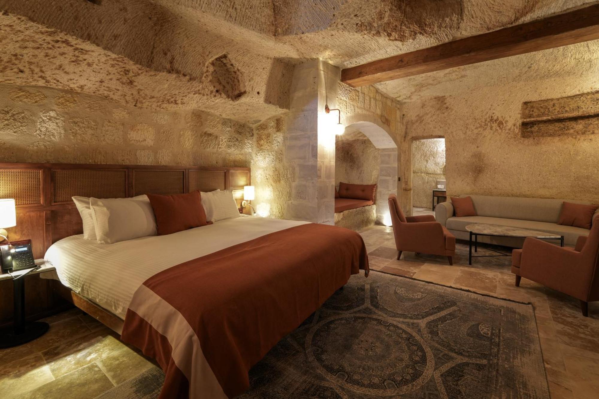 Henna Hotel-adults Only 2*
