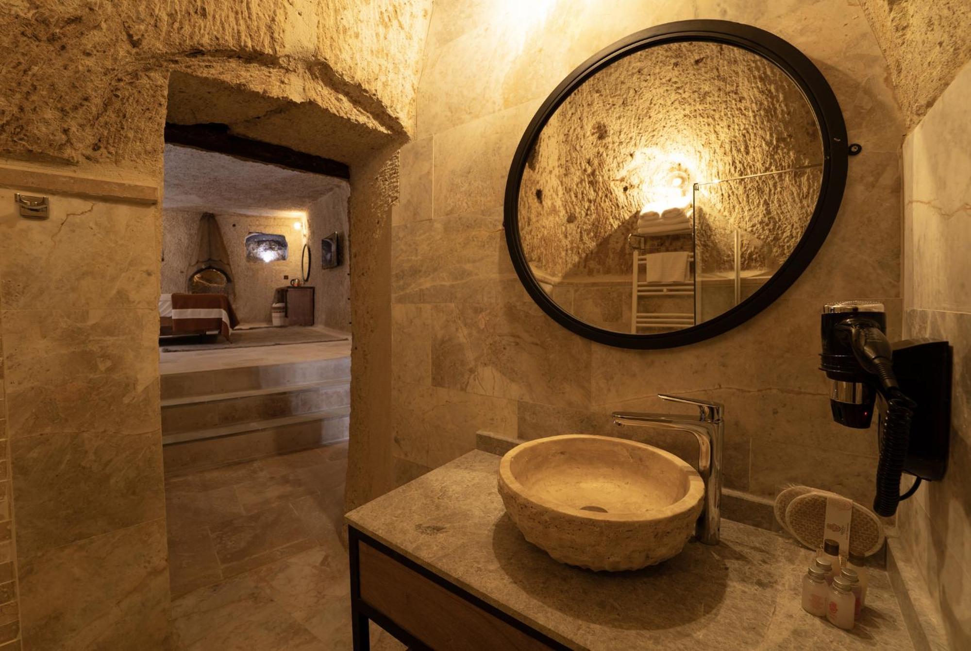 Henna Hotel-adults Only 2*